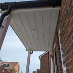 Lights fitted to the roof